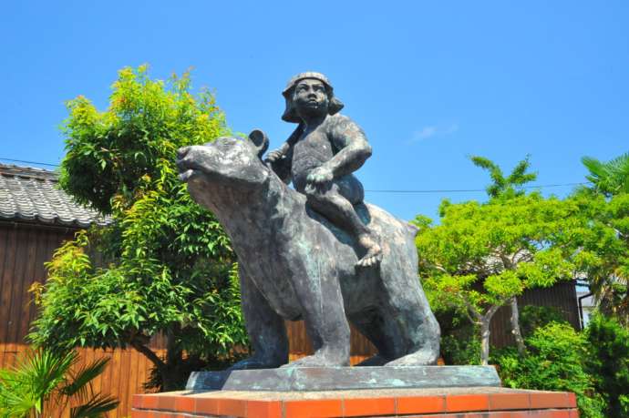 勝央町の金太郎像