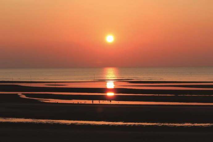 真玉海岸に沈む夕陽