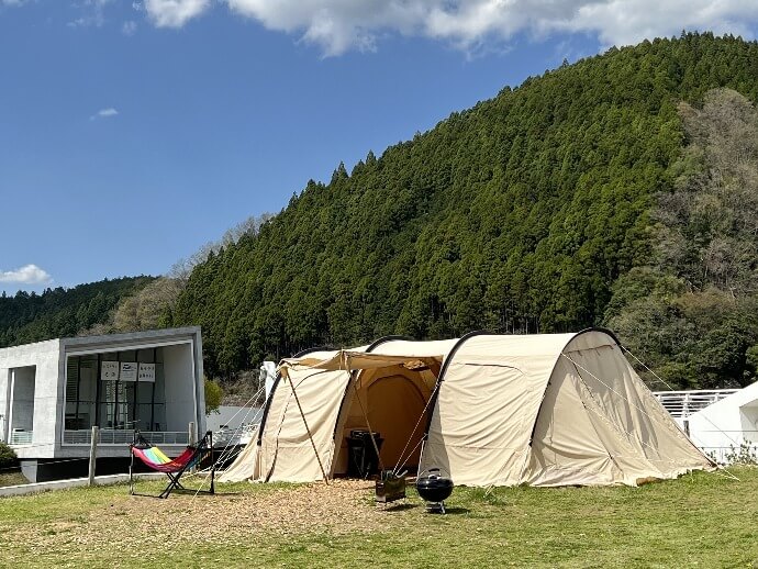 スプリングスひよしの「DOD CAMP PARK KYOTO」でのキャンプ