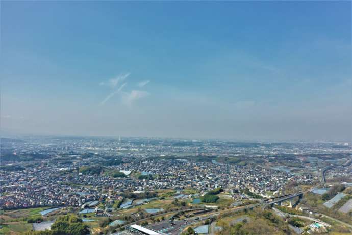 大阪府太子町を上空から撮影した様子