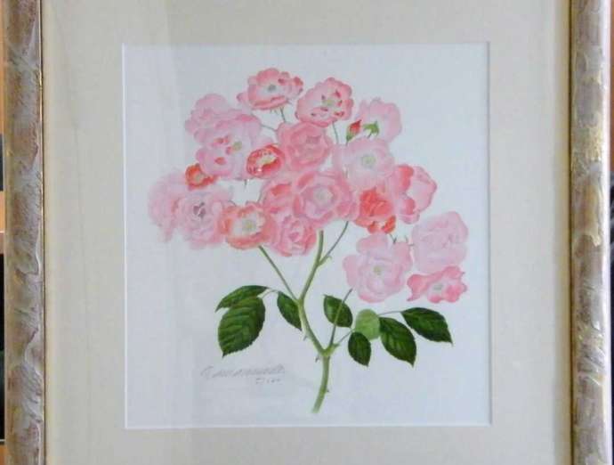 玉村豊男ライフアートミュージアムに展示されている版画・一枝のバラの花房