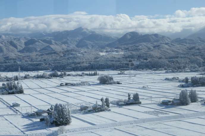 立山町の富山地区広域圏クリーンセンター展望台からの景色