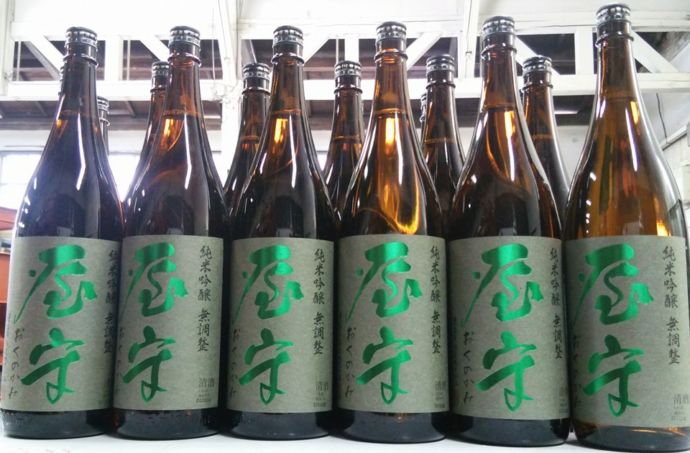 豊島屋酒造の日本酒「屋守純米吟醸無調整(火入）」の写真