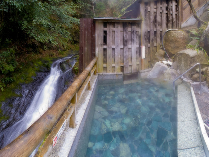 十津川村の滝の湯露天風呂