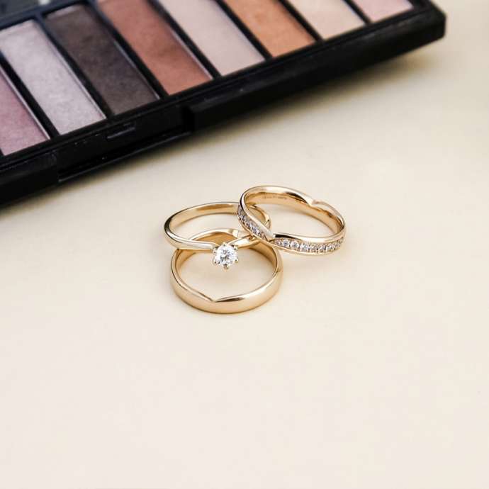 アクレードのハート型の結婚指輪
