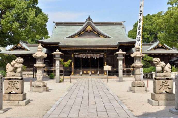 若松惠比須神社の本殿外観