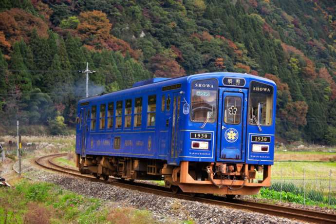 若桜鉄道の観光列車「昭和号」