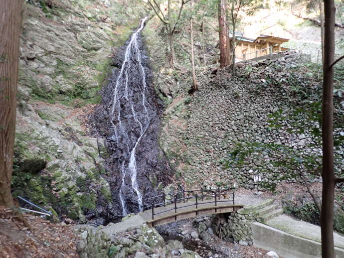 菱の滝