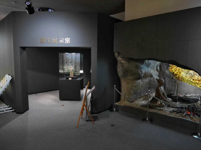 山形県立博物館の国宝展示室付近