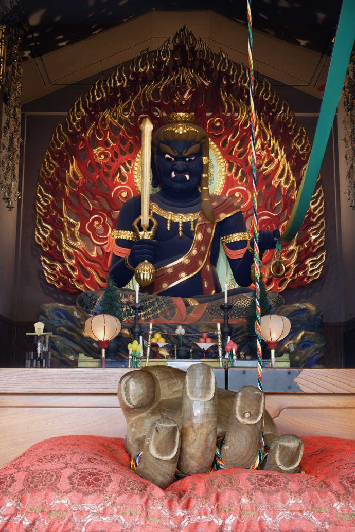 岡山県倉敷市にある瑜伽山蓮台寺の不動明王像