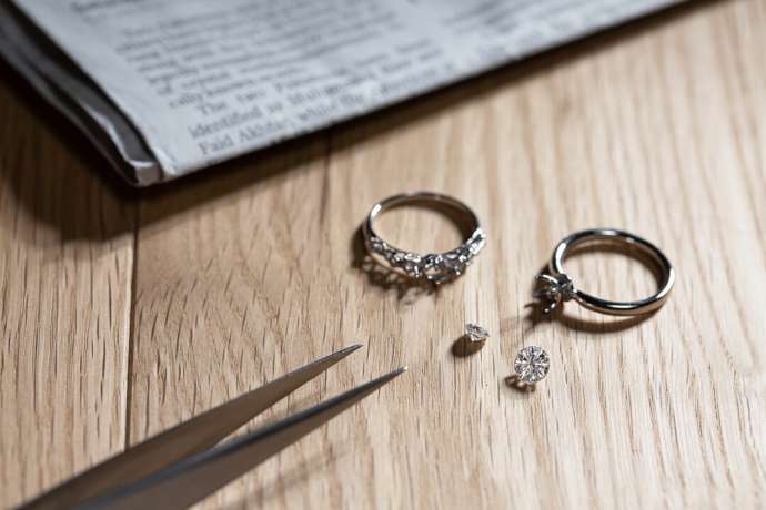 ジュエリーブランド「YUKIZAKI BRIDAL」の婚約指輪のセミオーダーイメージ