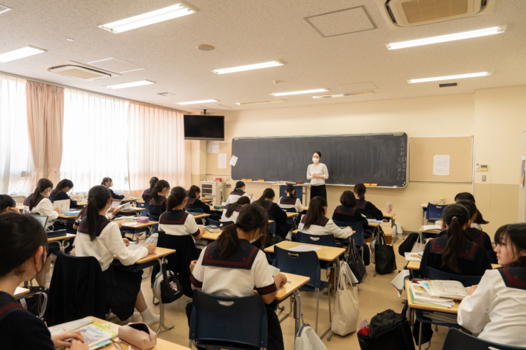 日本大学豊山女子中学校・高等学校の授業風景