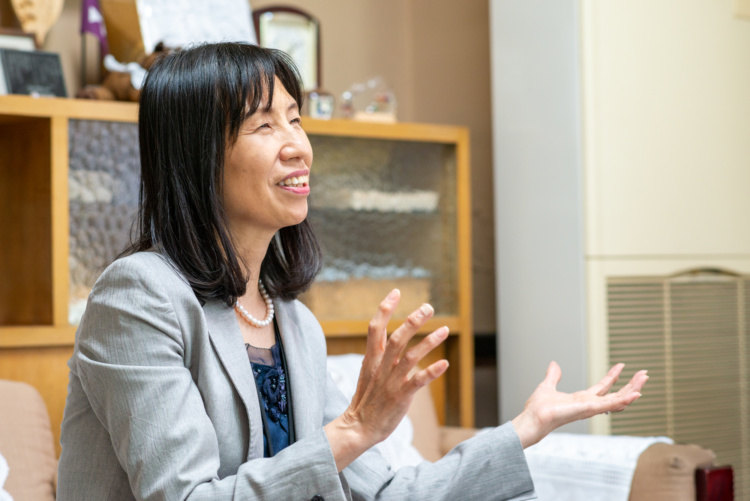 同志社女子中学校・高等学校の中村校長先生