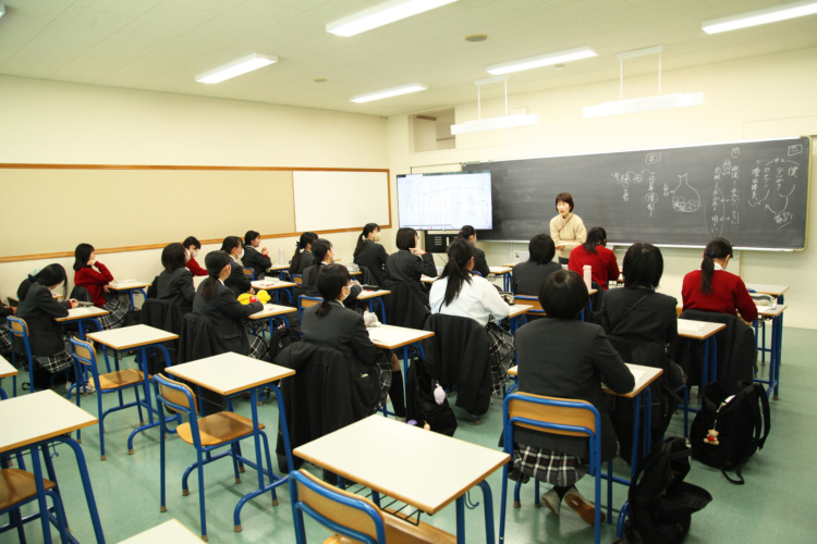 富士見丘中学・高等学校の授業風景