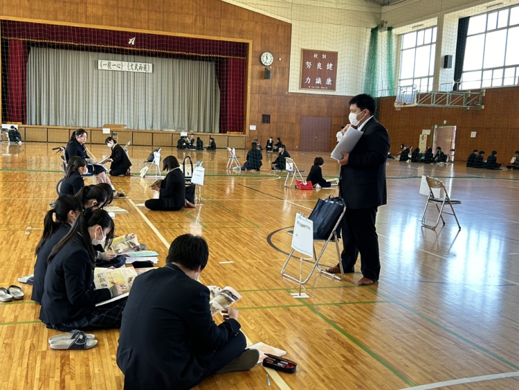 「古川学園中学校・高等学校」の進路ガイダンス風景