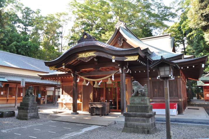 久伊豆神社の拝殿
