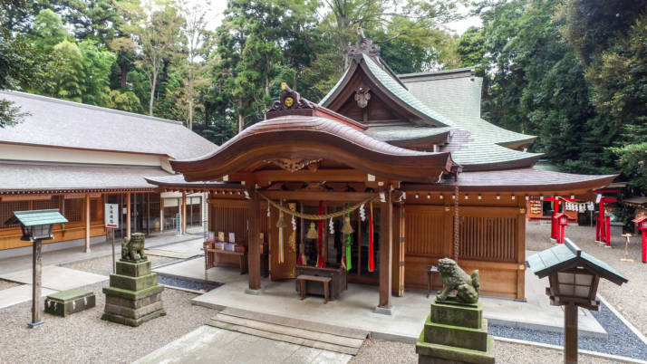 久伊豆神社の拝殿