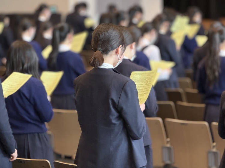 神戸海星女子学院中学校・高等学校の礼拝朝礼