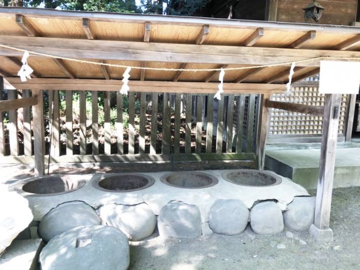 鹽竈神社の境内にある4つの釜