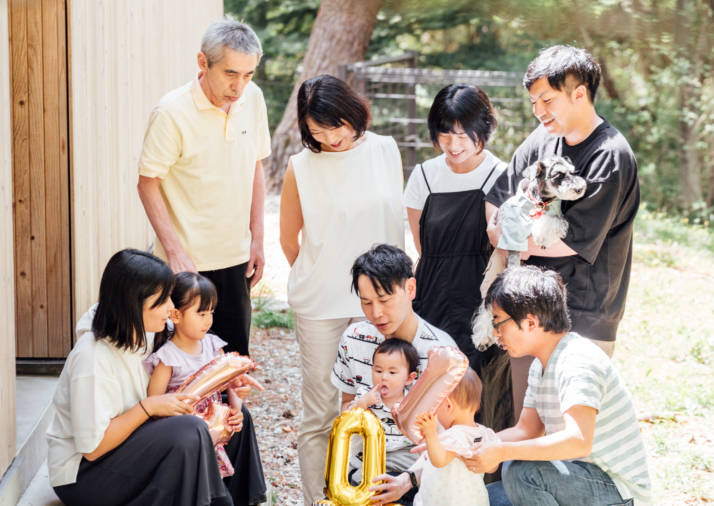 栃木県那須郡那須町にあるTOWAピュアコテージを三世代で利用した人たち