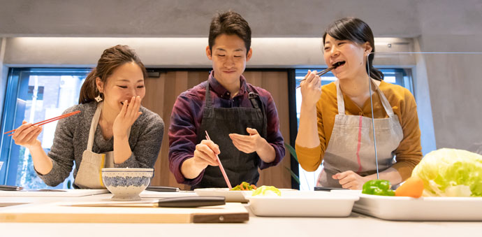 料理コンって出会える どんなパーティー 料金 口コミなど気になる情報を徹底解説