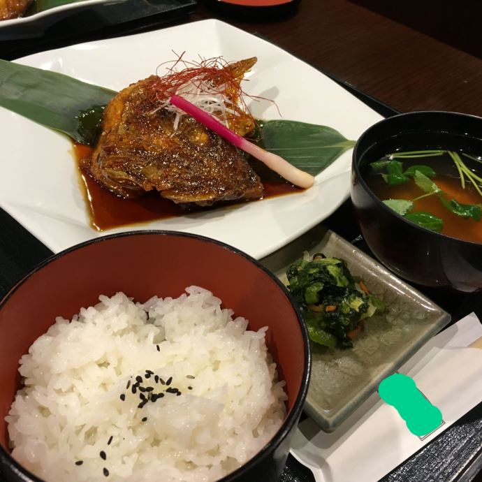 Omiai（オミアイ）で出会った秋田県在住40歳男性とランチデートで食した煮魚定食